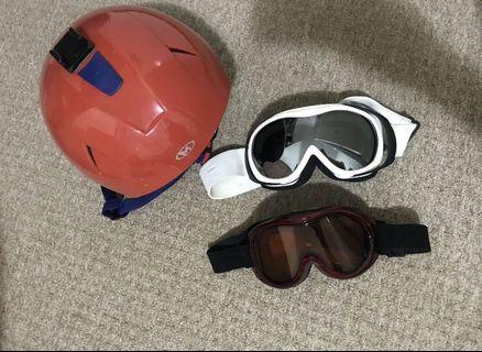 Helmet and snow goggles (adults and kid size)
