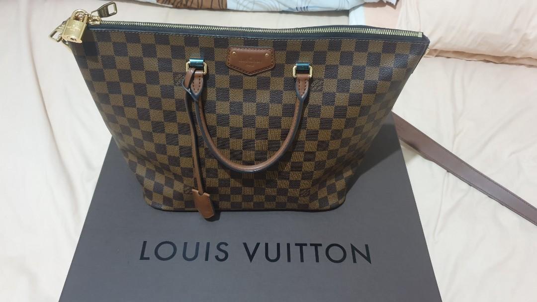 Authentic Louis Vuitton Handbag (Category: Luxury Bags & Wallets) located in Pasig City. Submitted by switbabyneth03 (Listing ID 256382408, Image 1). Description: Louis vuitton belmont damier With authenticity cards With receipts from Greenbelt Ayala Makati Purchase in 2014 Slightly used Almost brand new with 3 letters initials engraved on the back portion of the long strap handle.