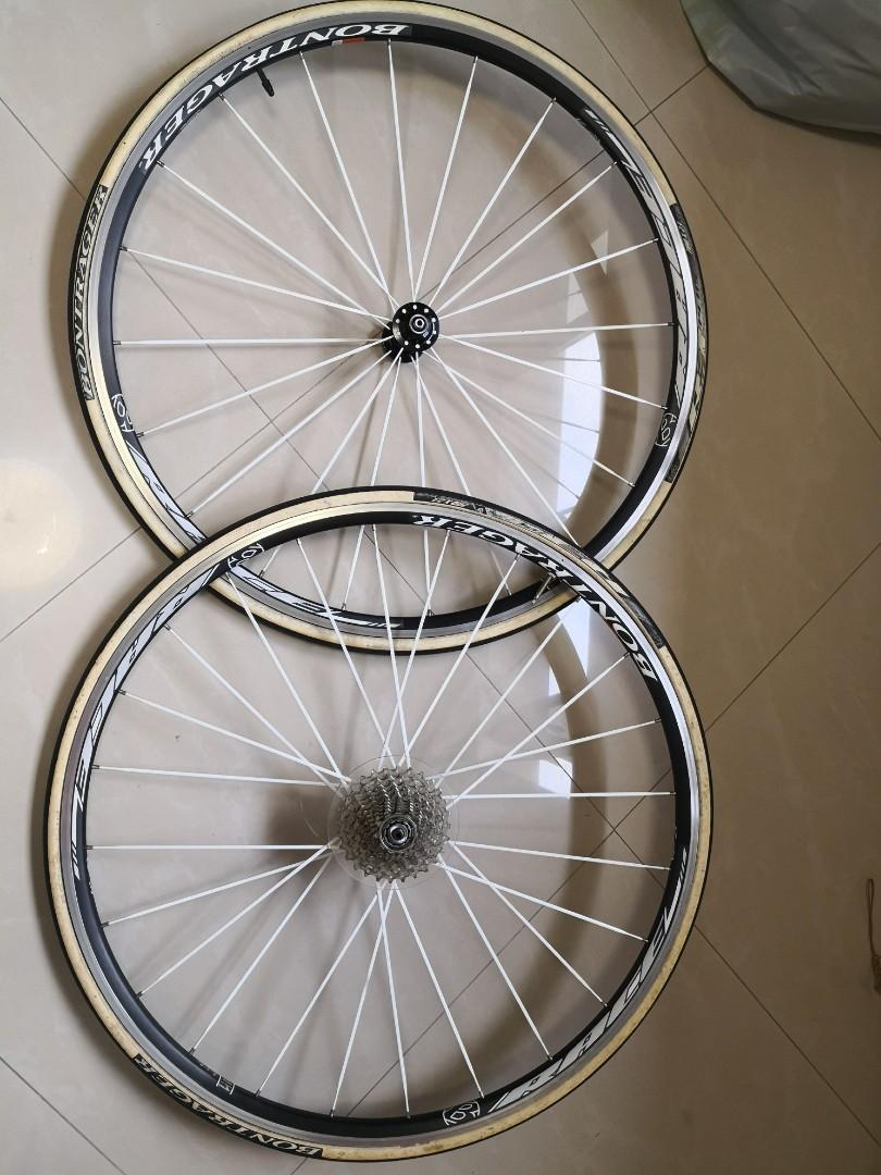 bontrager 700c wheelset