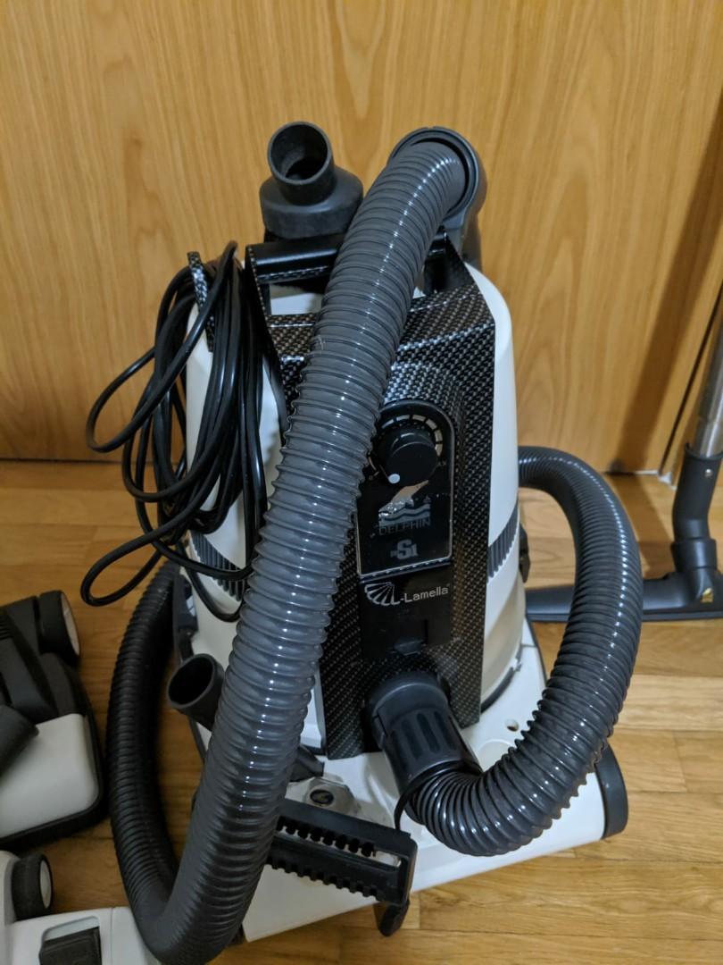 Delphin Gold Vacuum [Good As New] + All attachments, TV & Home