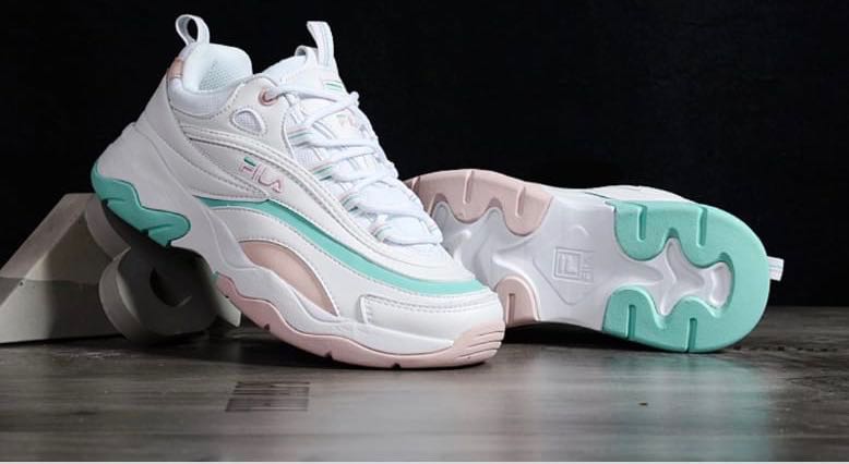 pink and green filas