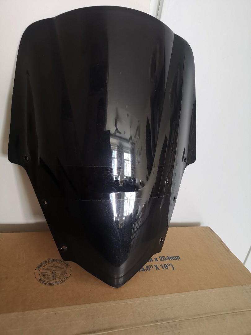 Fz1s aftermarket windshield, Motorcycles, Motorcycle Accessories on