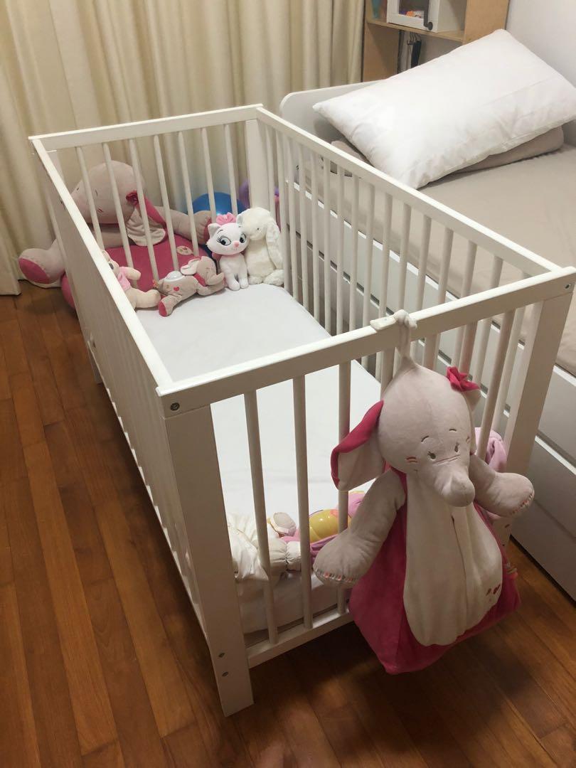 Ikea baby cot with foam mattress 60x120 and x4 fitted sheets