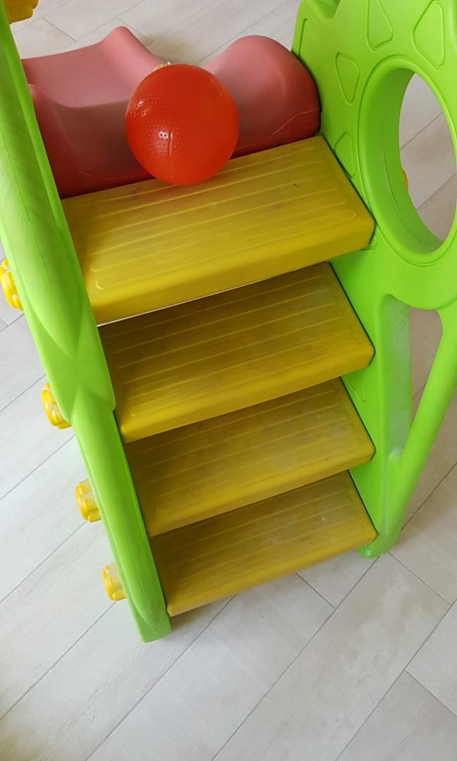 Toys: Jumbo slide with hoop and ball (Category: Infant Playtime) located in Quezon City. Submitted by jessica_lim_n (Listing ID 256320708, Image 3). Description: 💖 Huge discounts for bulk purchase, heavily decluttering! ✔ Complete set. ✔ Good condition. ❗ Signs of usage, have minor scratches, needs cleaning. ❗ Have 1 crack with dent, see photo. 📦 Shipping by buyer. 💲 Bank deposit. 📌 Posted in other group..