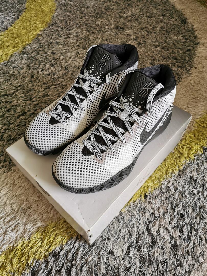 nike kyrie 1 bhm