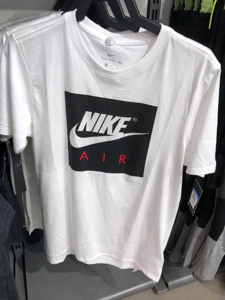tees nike