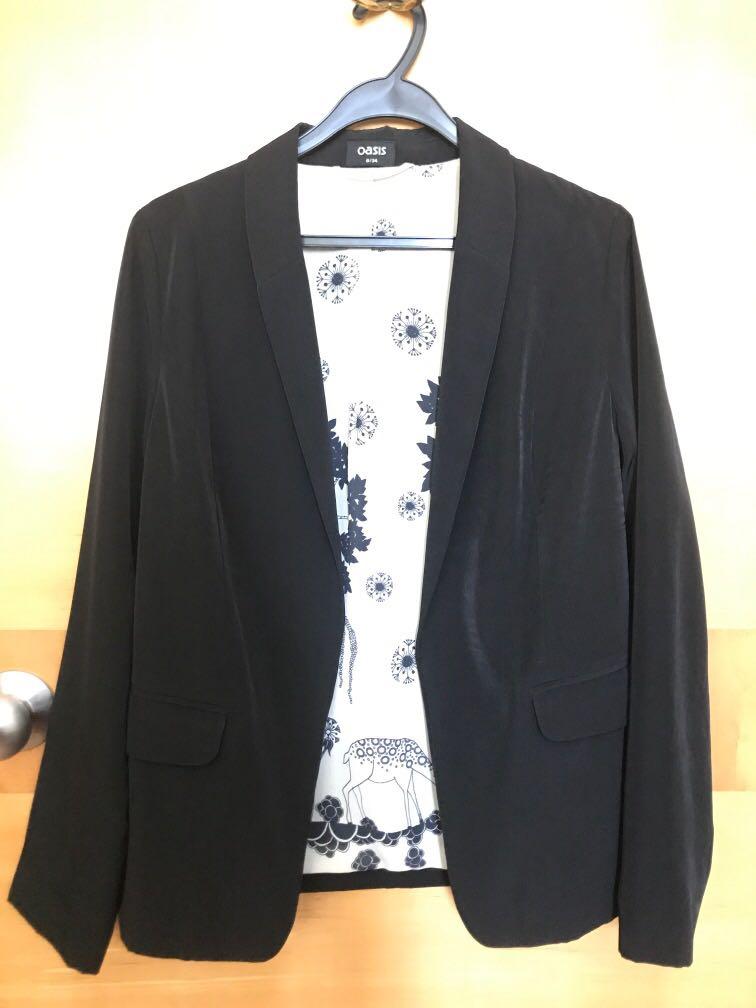 Oasis blazer in black Women s Fashion Coats Jackets and Outerwear on Carousell