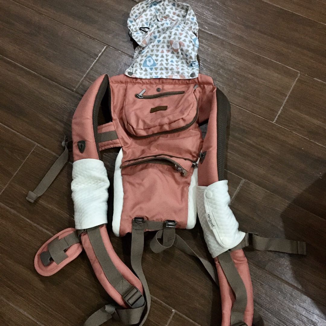 Piccolo Carrier with Heapseater, Babies & Kids, Going Out, Carriers