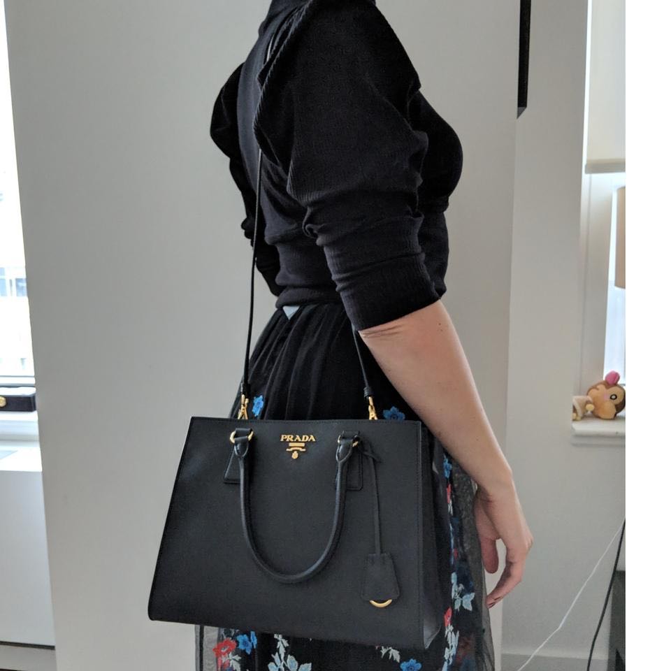 Saffiano leather handbag Prada Black in Leather - 18805416