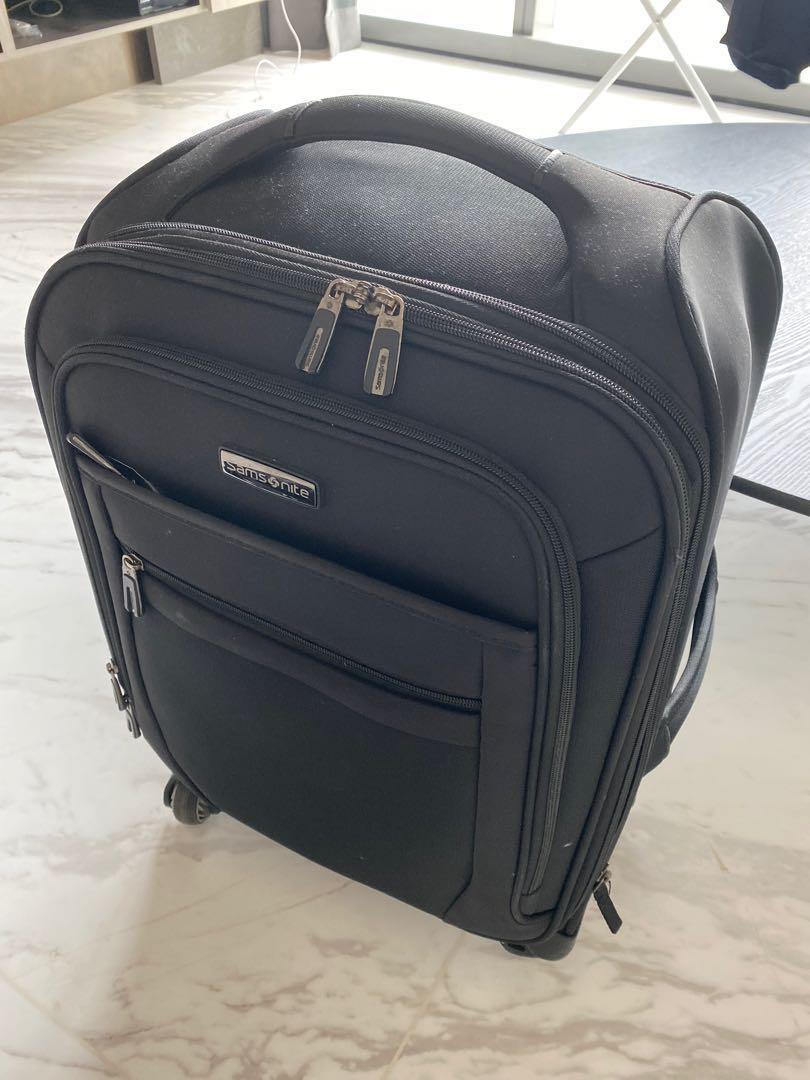 the biggest luggage size