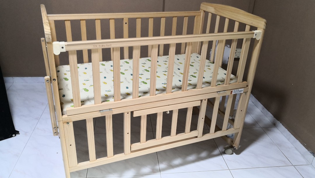 Used baby bed, Babies & Kids, Baby Nursery & Kids Furniture, Cots & Cribs on Carousell