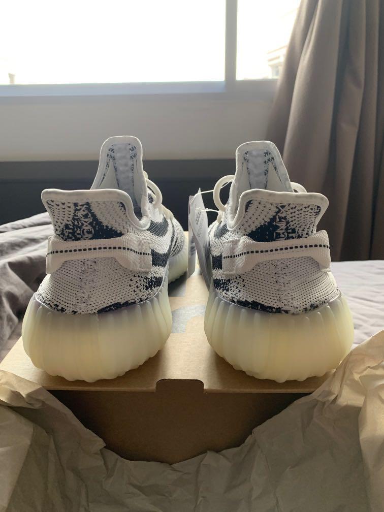 Yeezy Boost 350 V2 Zebra