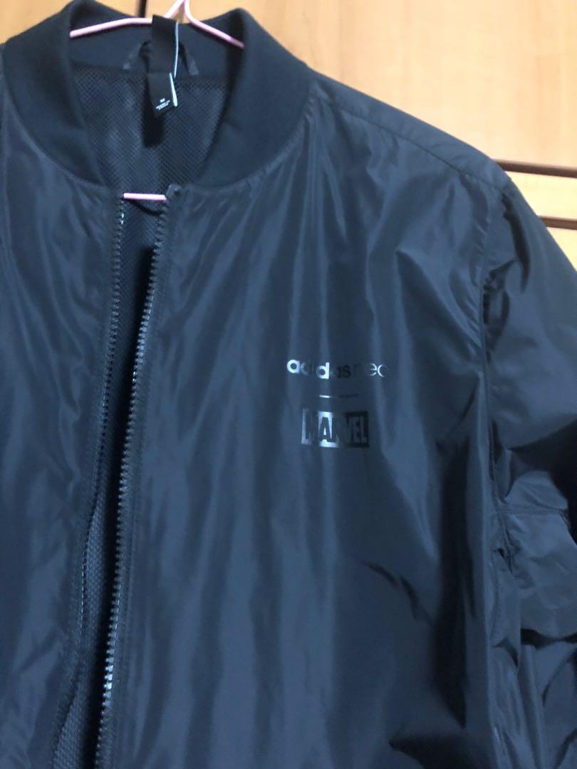 Adidas deals spiderman windbreaker