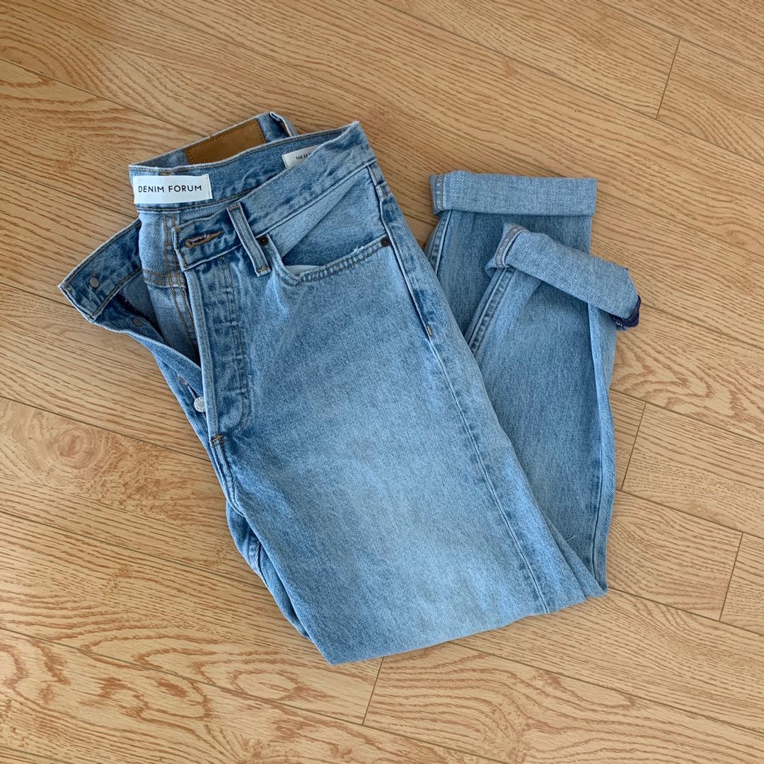 Aritzia ex boyfriend jeans hotsell