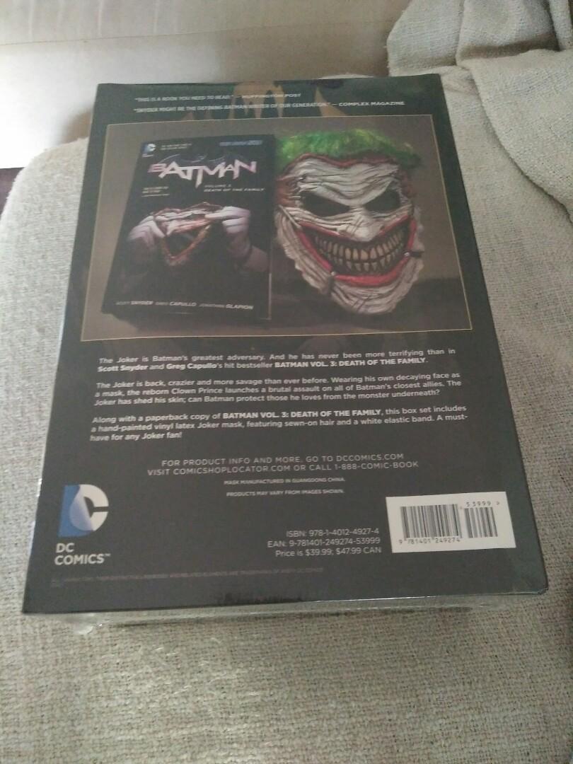 Batman: Death of the Family Book and Joker Mask Set, Hobbies & Toys,  Memorabilia & Collectibles, Fan Merchandise on Carousell