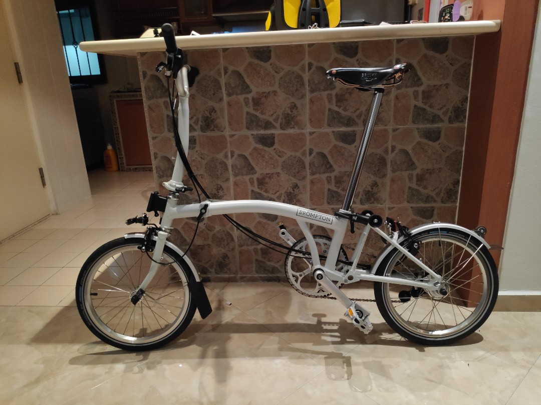 Papyrus white store brompton