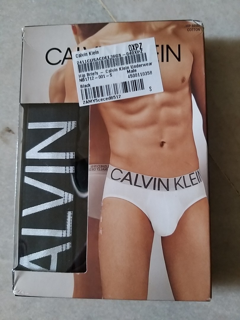 Harga boxer hot sale calvin klein original
