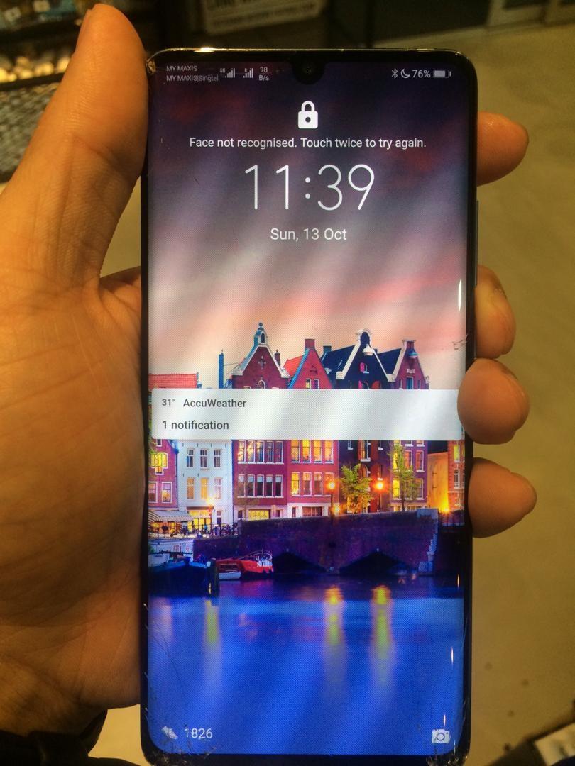 Cracked P30 Pro Huawei, Mobile Phones u0026 Gadgets, Wearables u0026 Smart 