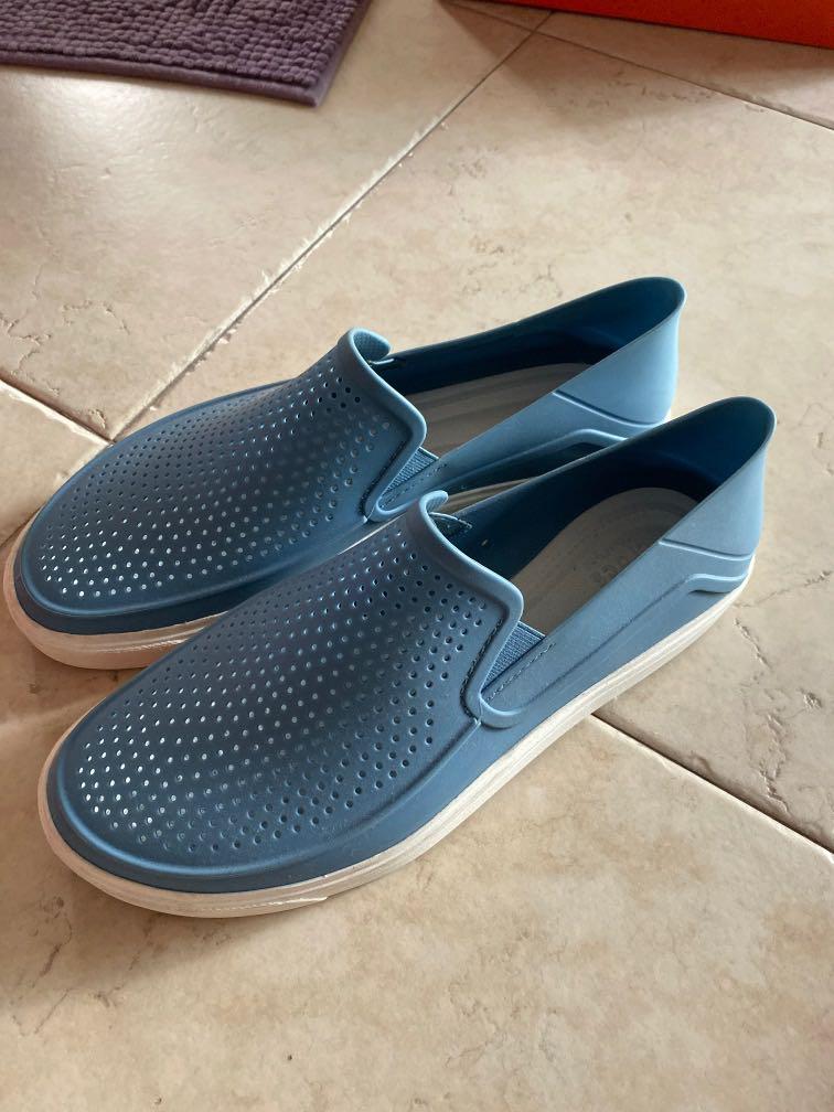 crocs comfort