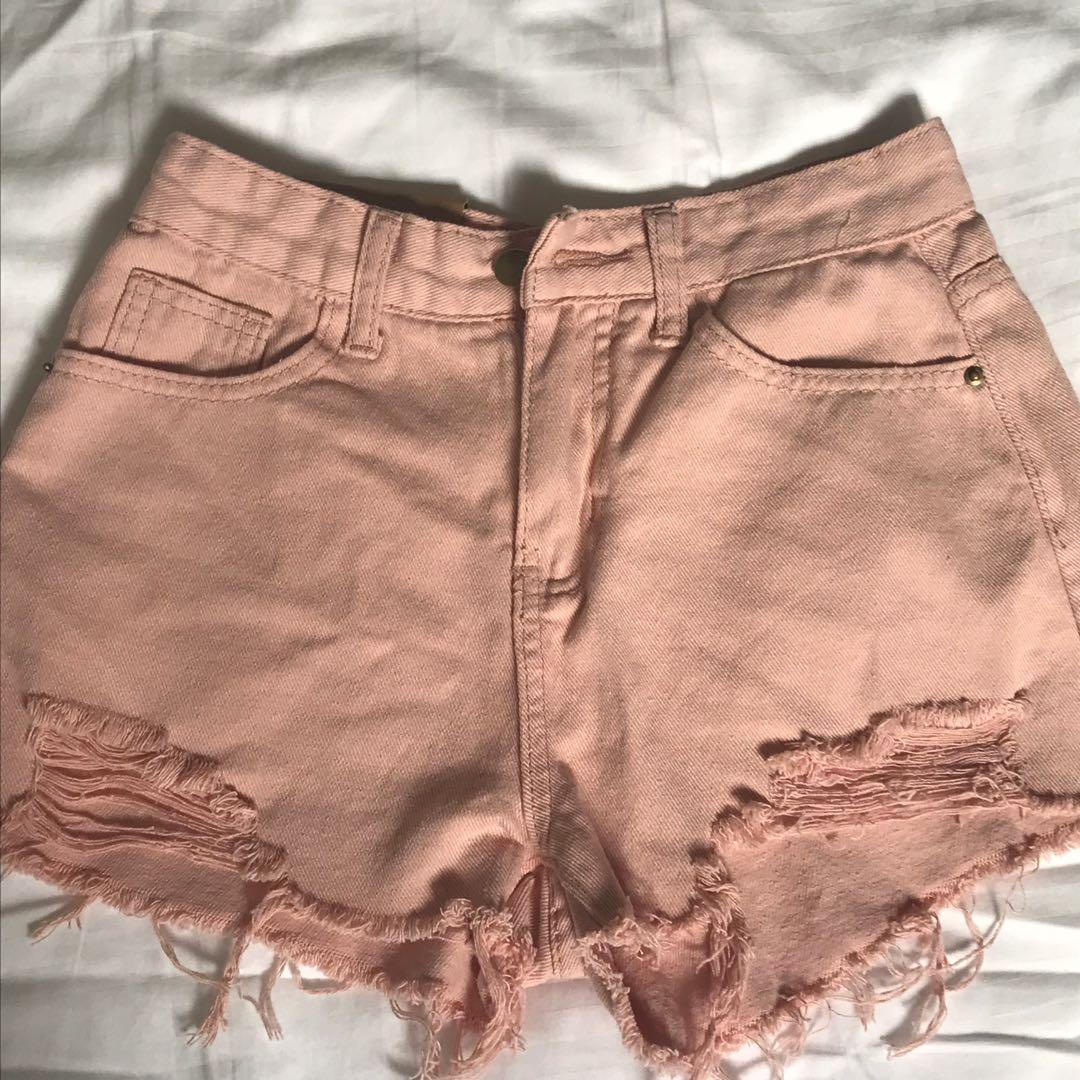 pink short jeans
