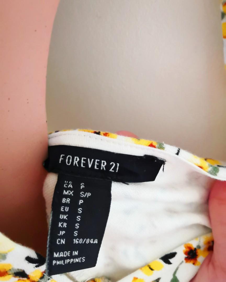 F21 muscle summer dress (Category: Dresses) located in Tagbilaran City. Submitted by velaco (Listing ID 256462527, Image 3). Description: Never worn Stretchable Very nice in person 😍.
