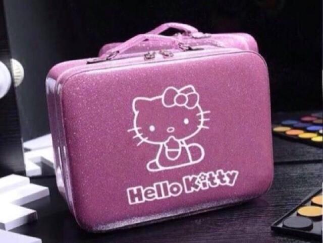 Hello Kitty Make Up Kit / Jewelry Box (Category: Makeup) located in Manila. Submitted by hazzfashionmusthaves (Listing ID 256561309, Image 2). Description: .