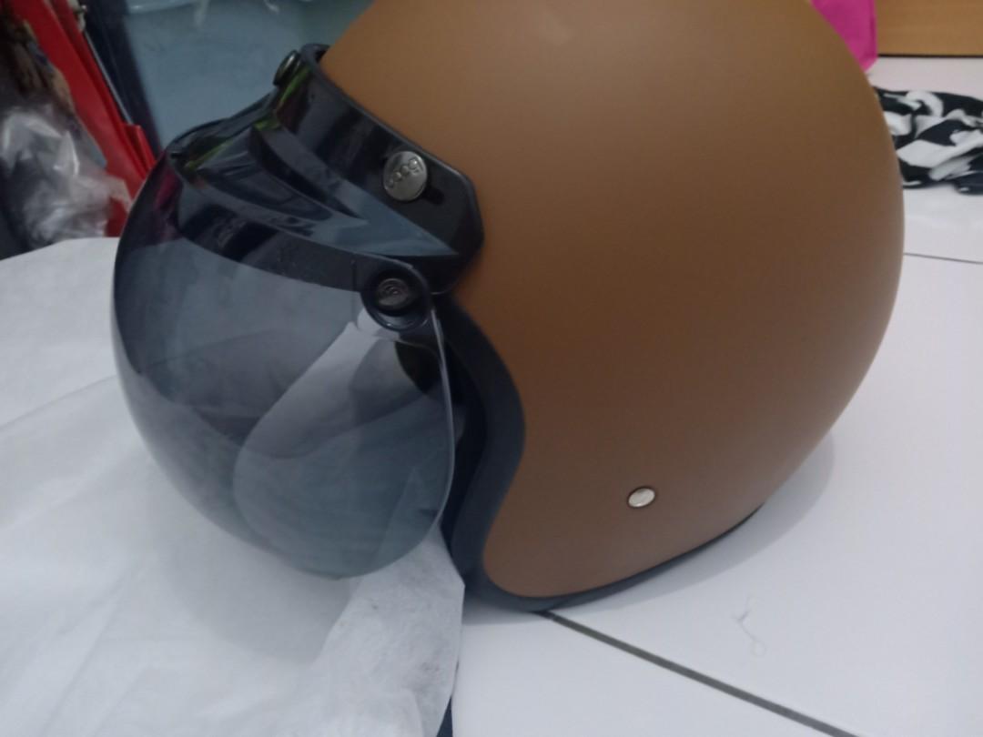 Helm Bogo Coklat Doff Like New Motor Di Carousell Merupakan suatu jenis helm yang memberikan kesan yang klasik. helm bogo coklat doff like new