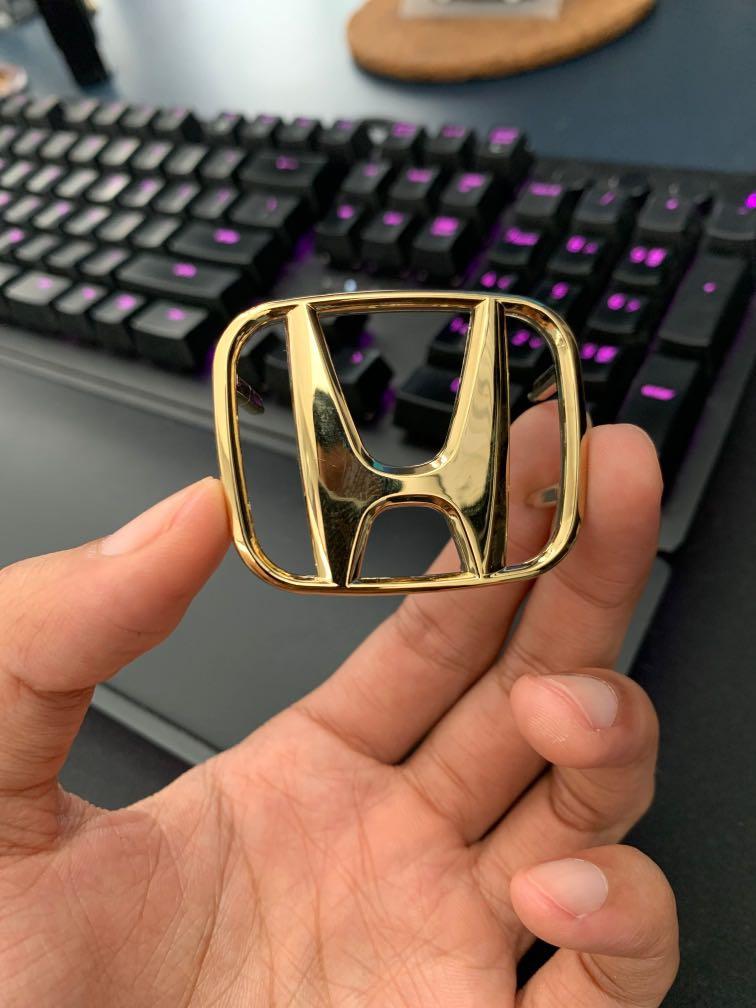 Honda Civic FC steering emblem gold, Auto Accessories on Carousell