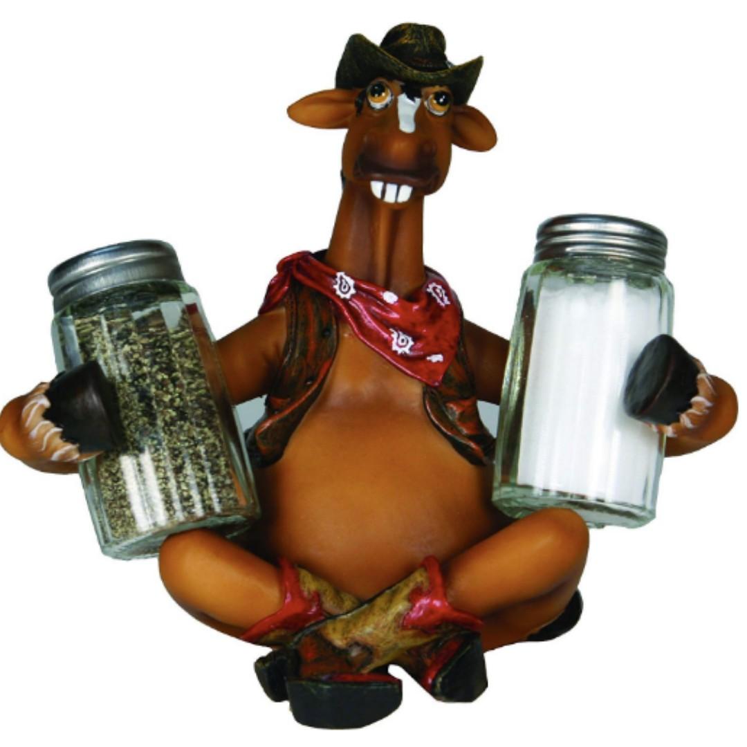 Horse Salt & Pepper shakers (Category: Spice & Seasoning) located in Marikina City. Submitted by skowshop (Listing ID 256497385, Image 1). Description: Uniquely Designed Salt and Pepper Shaker Holder Adds Fun and Flare to Any Mealtime Experience Made of Beautiful, Hand Painted Poly Resin Shakers are made from real glass (spices not included) Packed in a beautiful full color box #salt&peppershaker #salt&pepper #shaker #salt&peppershakerset.