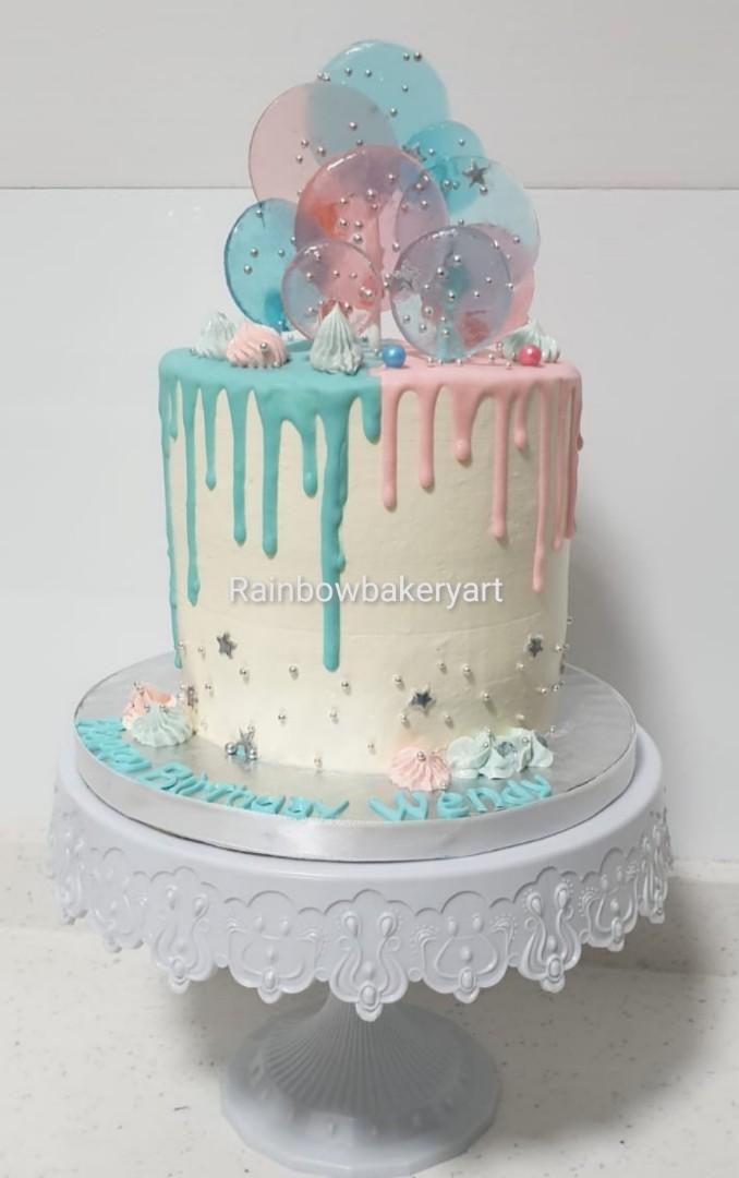 Lollipop Drip Cake Food Drinks Baked Goods On Carousell
