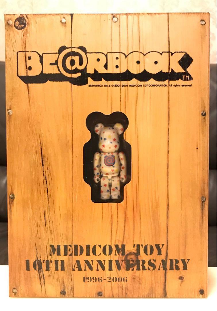 Medicom Toy 2006 10th Anniversary manual book 圖鑑with bearbrick