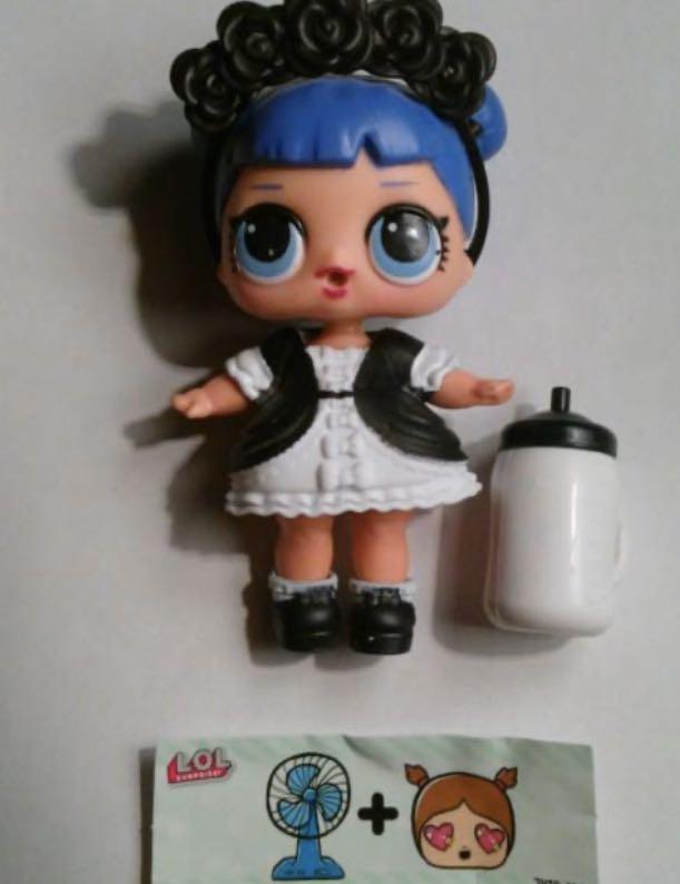 Midnight LOL Surprise doll