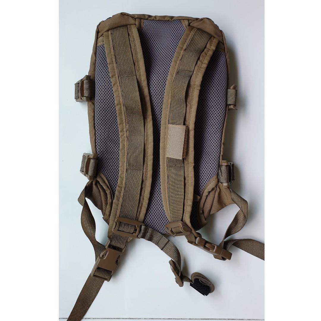 Mystery Ranch Hebgen Hydration Pack, Sports Equipment, Sports & Games