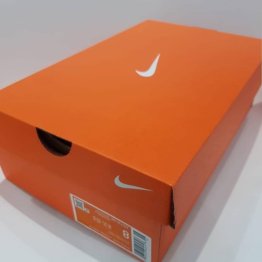 nike joy run flyknit