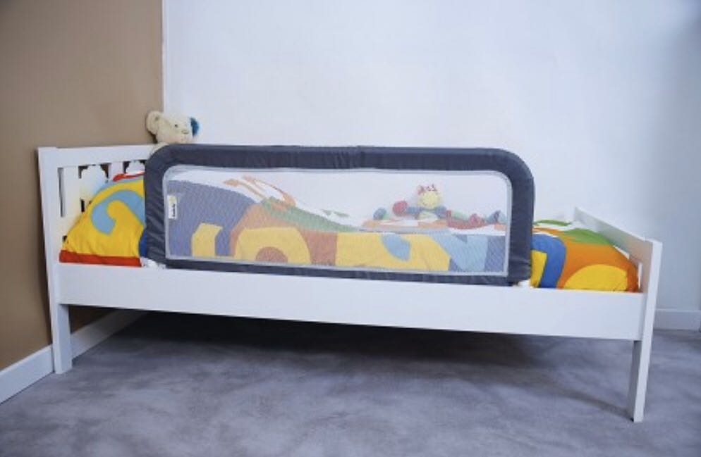 Safety First Bed Rail, Babies & Kids, Baby Nursery & Kids Furniture