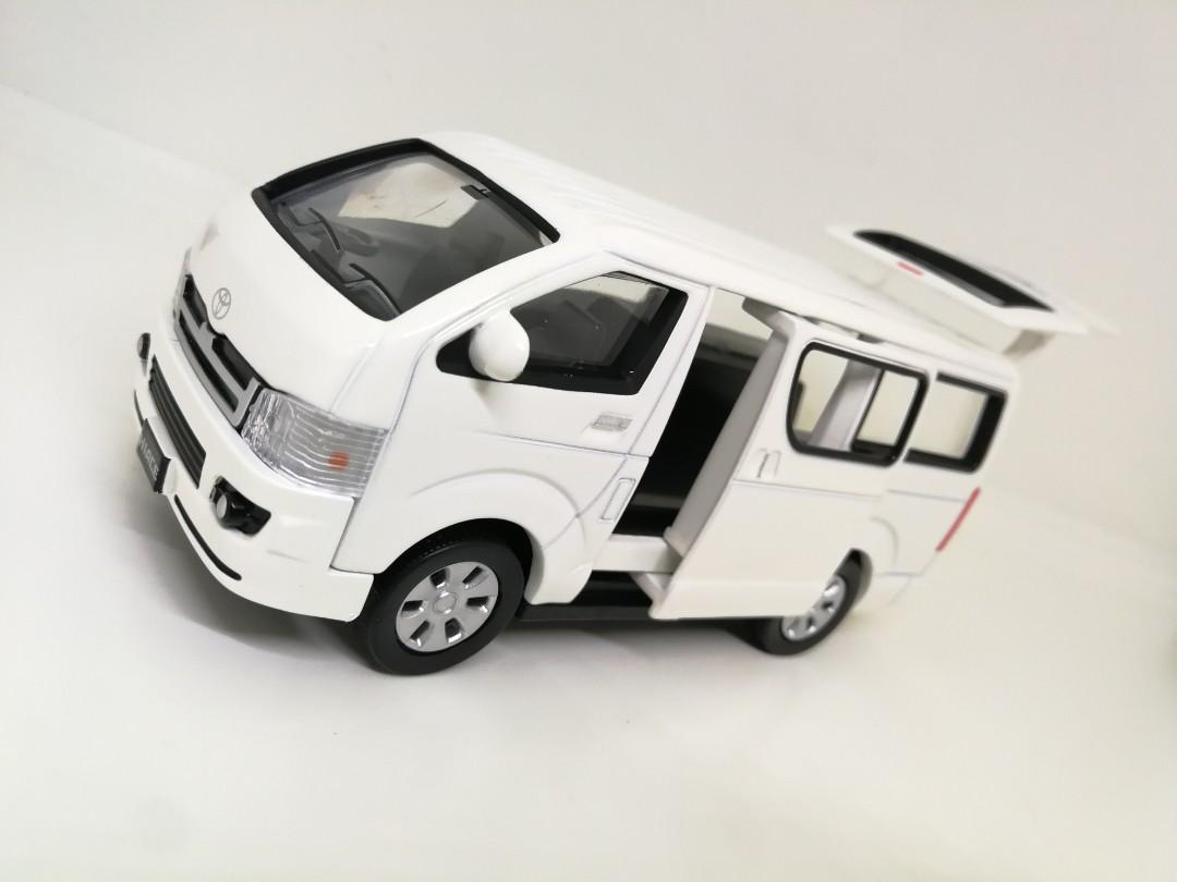 Toyota Hiace Commuter GL Diecast Scale Model Toy Car Hobbies Toys Toys Games On Carousell