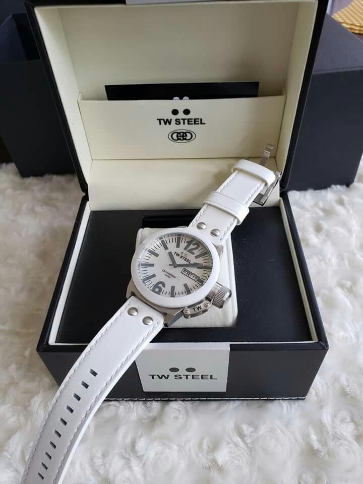 Tw steel white top