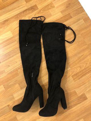 Brand new Lulus black thigh high over the knee heeled boots (size 6)