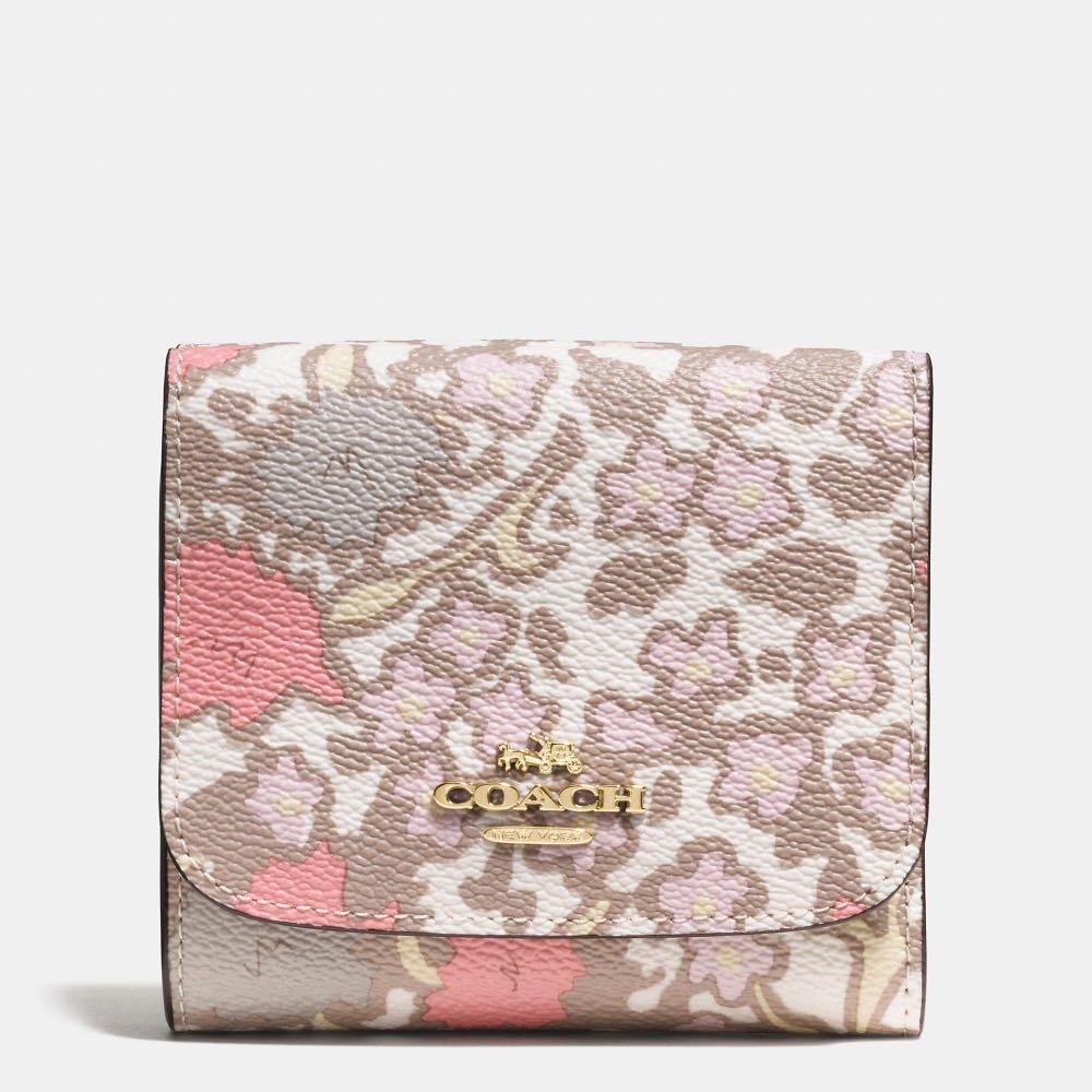 Yankees top coach wallet