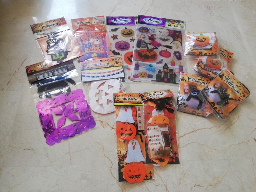 Halloween Decorations Design Craft Others On Carousell
