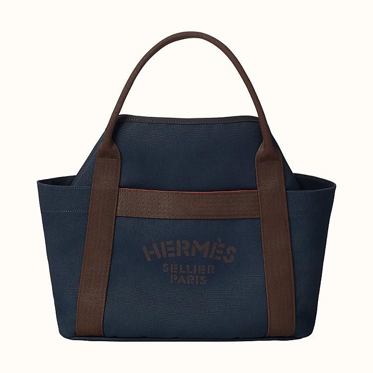 Groom boot and clearance helmet bag
