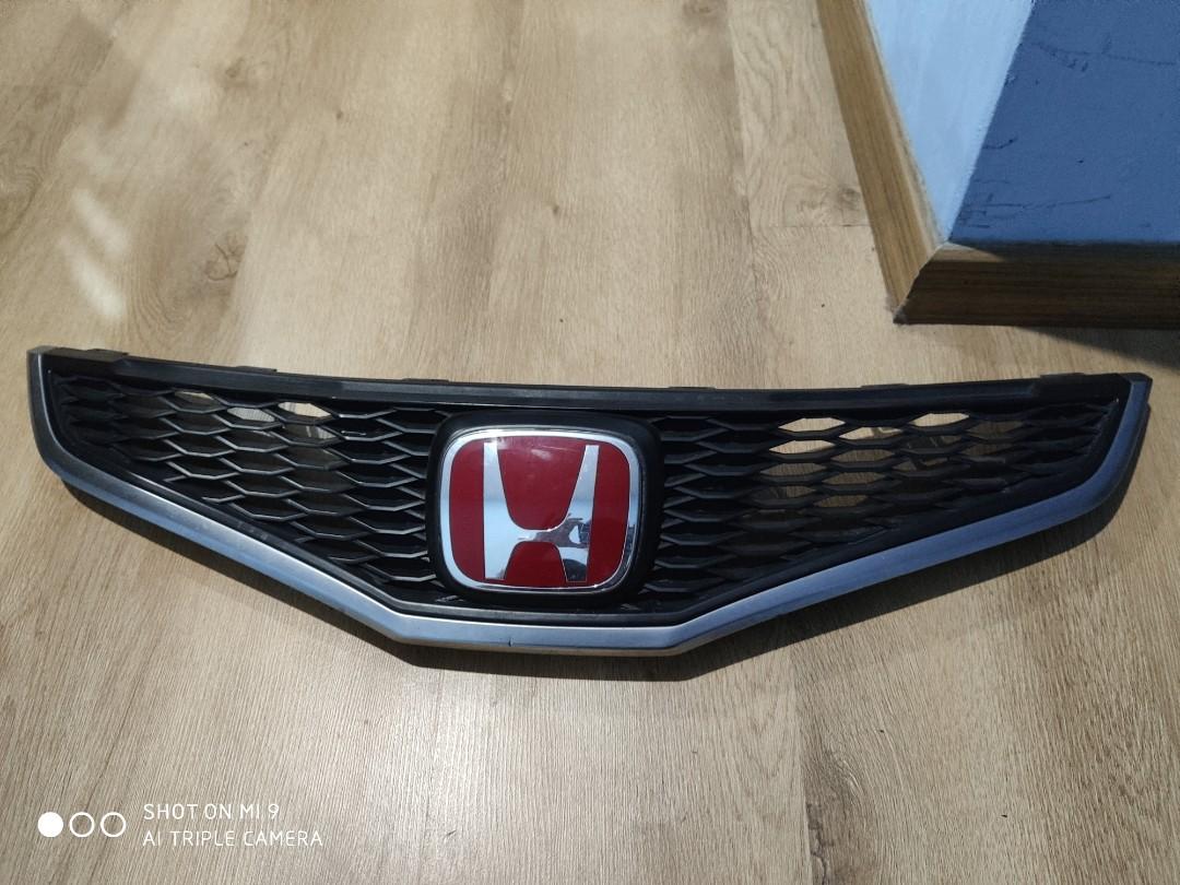 Honda jazz ge8 grill with red emblem original honda japan, Auto ...
