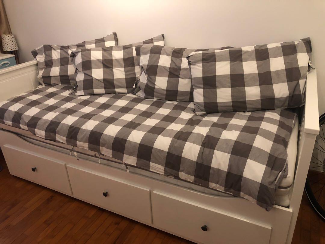 Ikea Hemnes Day bed, Babies & Kids, Baby Nursery & Kids Furniture, Childrens' Beds on Carousell