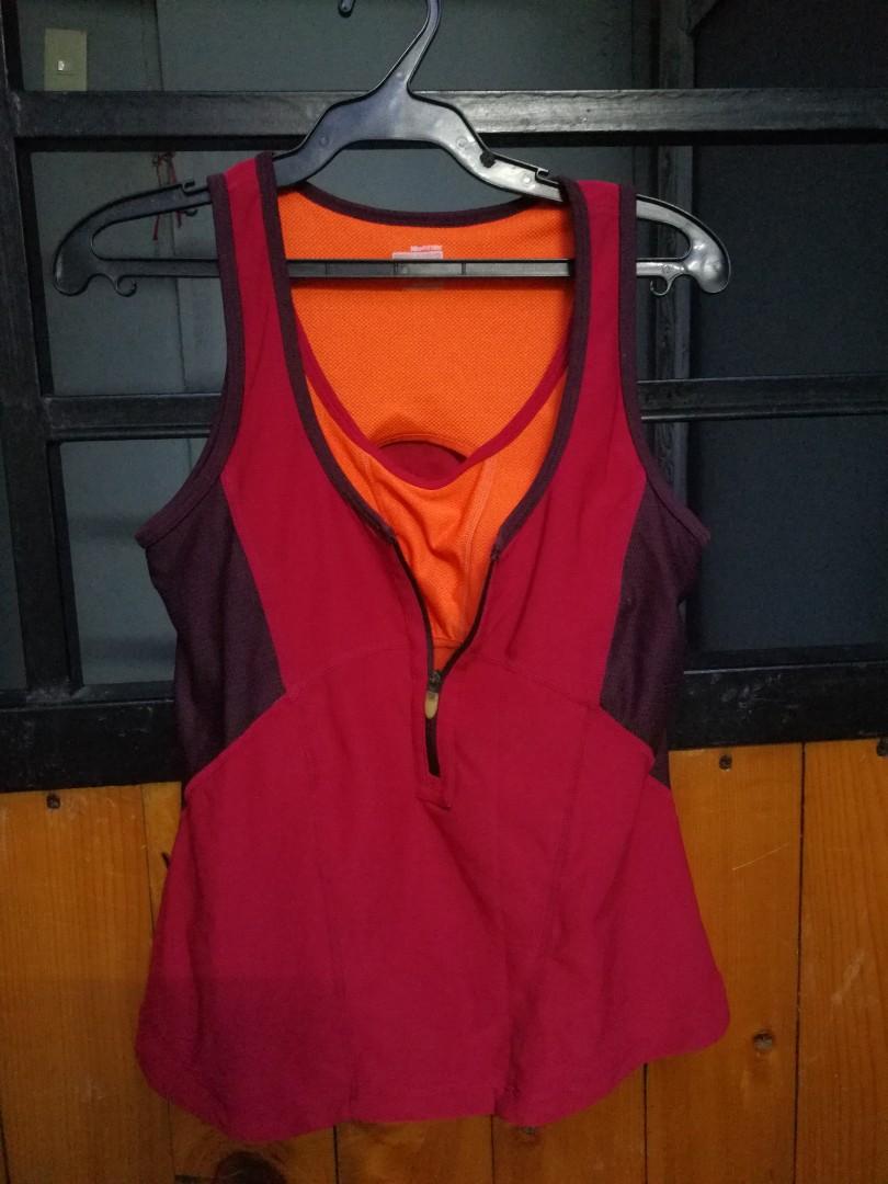 nike dri fit tank with built in bra