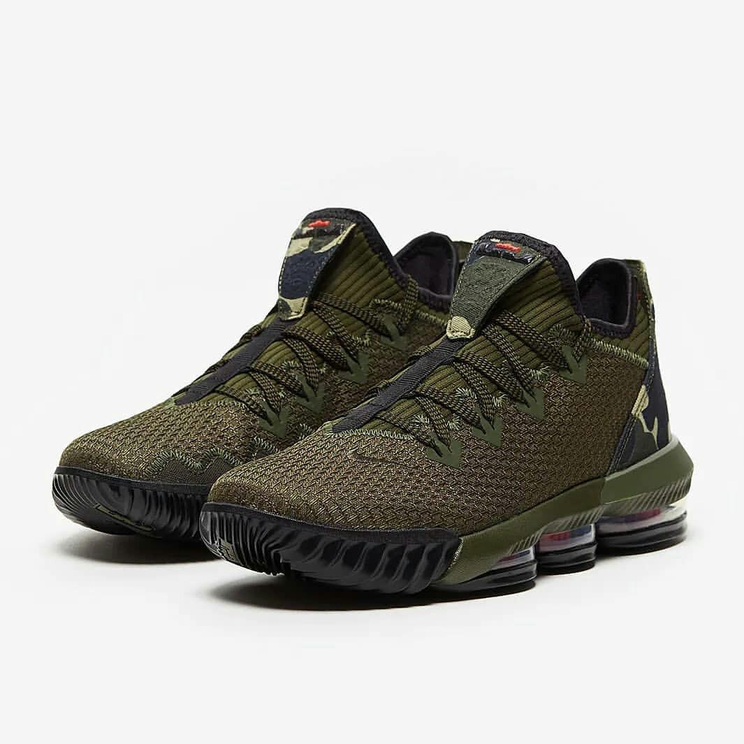Camo lebron james shoes outlet
