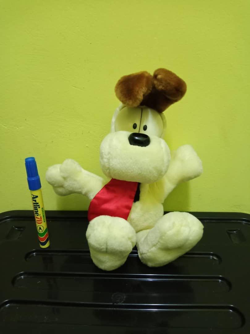 odie plush toy