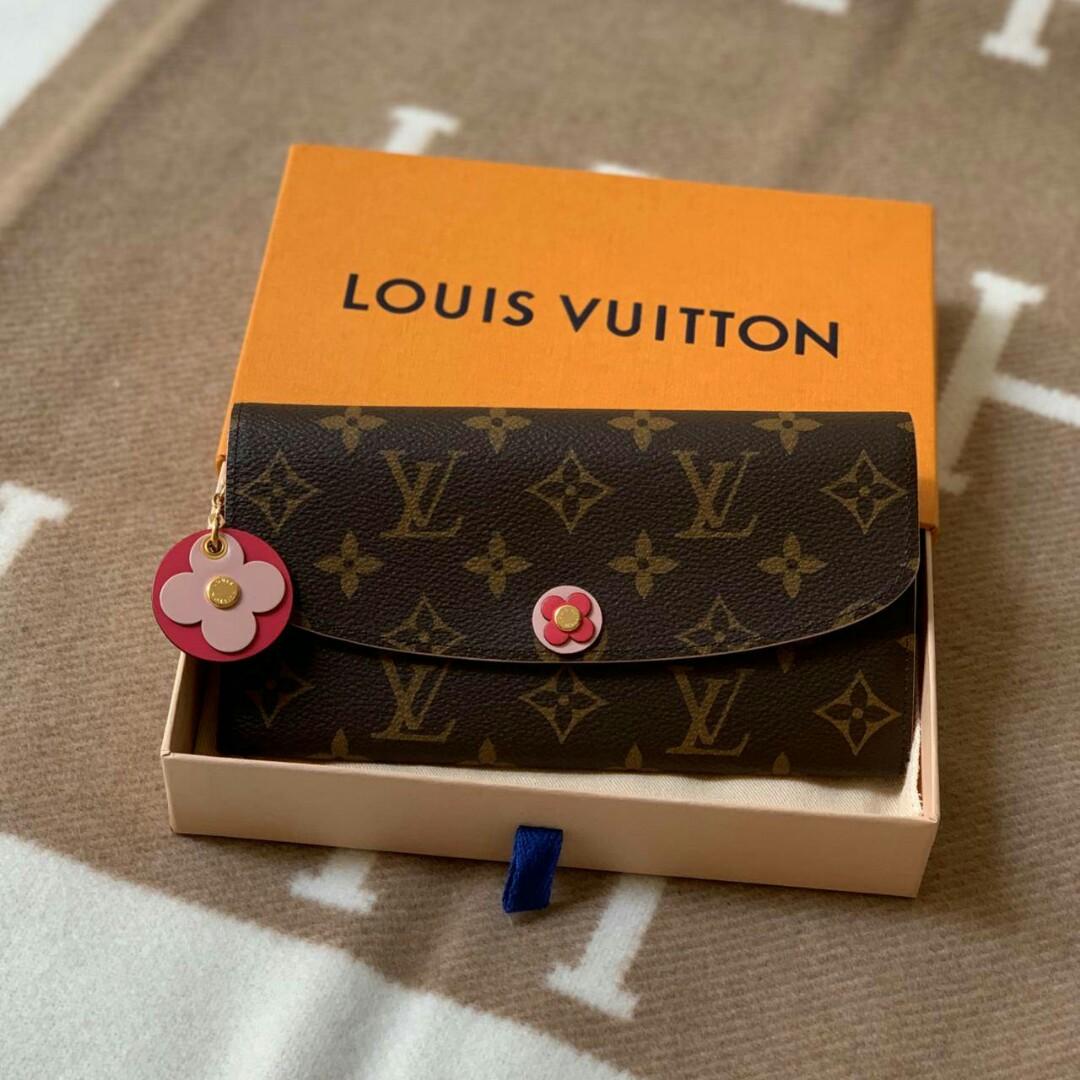 Dompet Louis Vuitton Emilie 2019, Barang Mewah, Tas & Dompet di Carousell