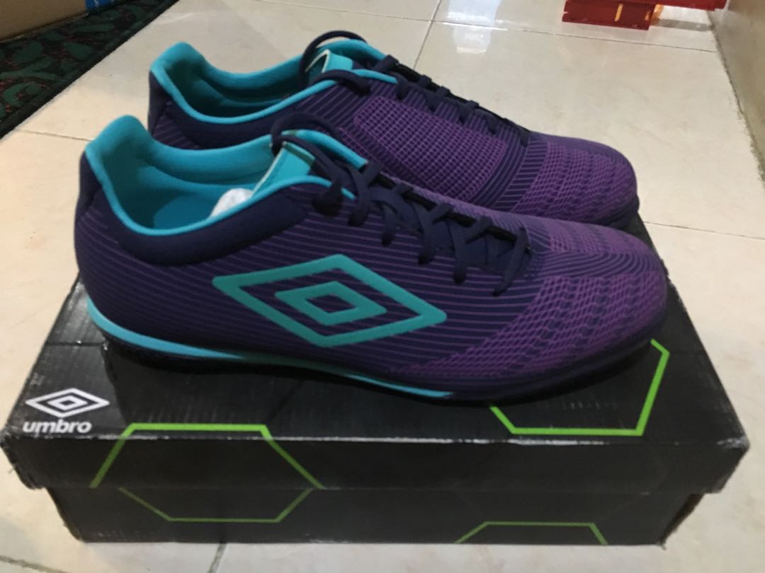 Umbro ux accuro premier hg cheap