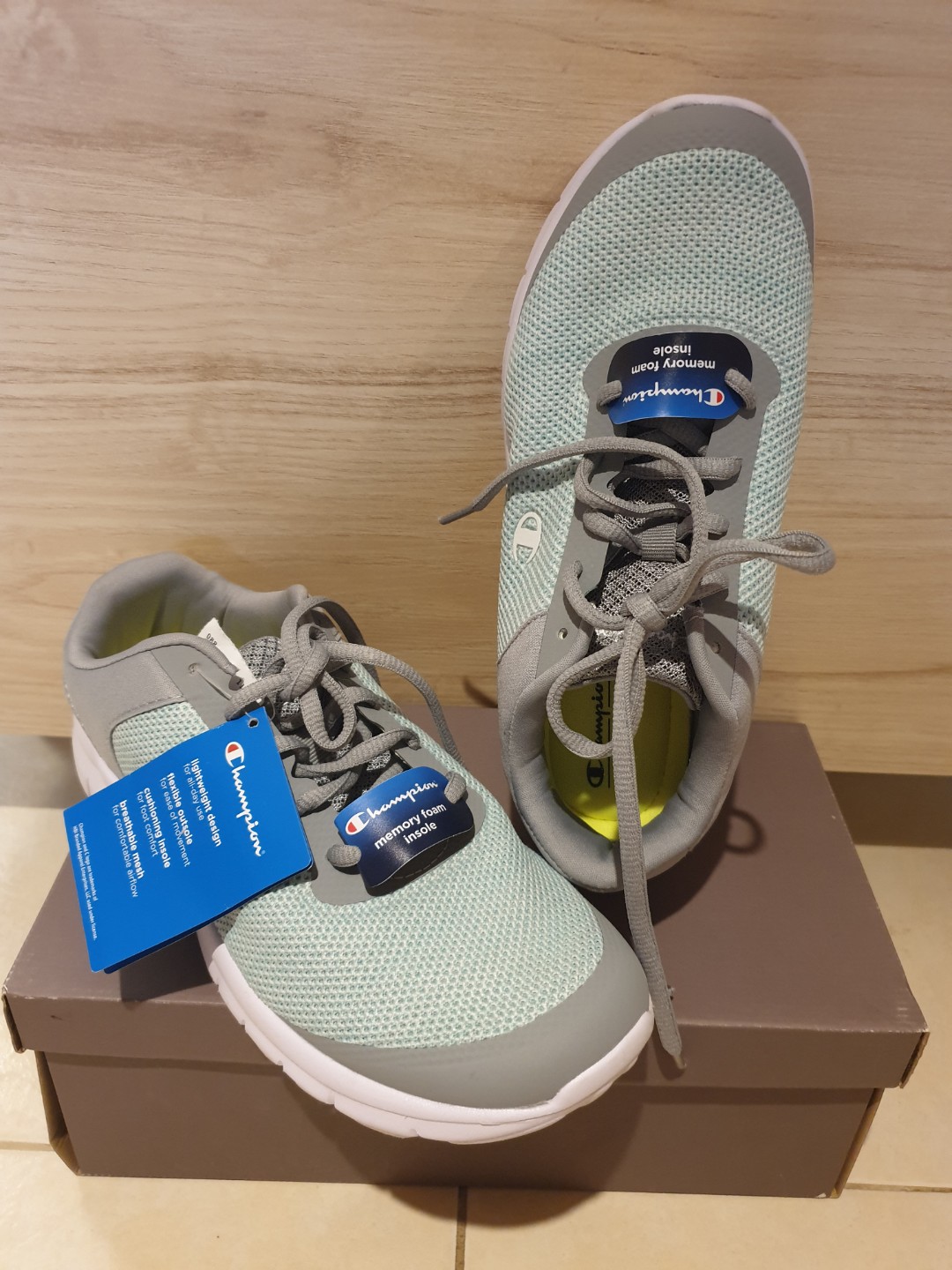 Champion memory store foam insole shoes