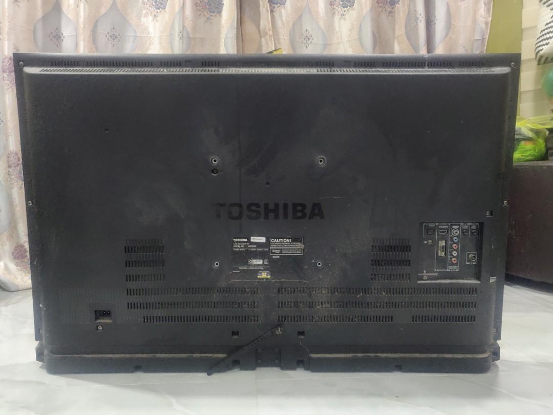 Toshiba TV (Model 40PB20E), TV & Home Appliances, TV &